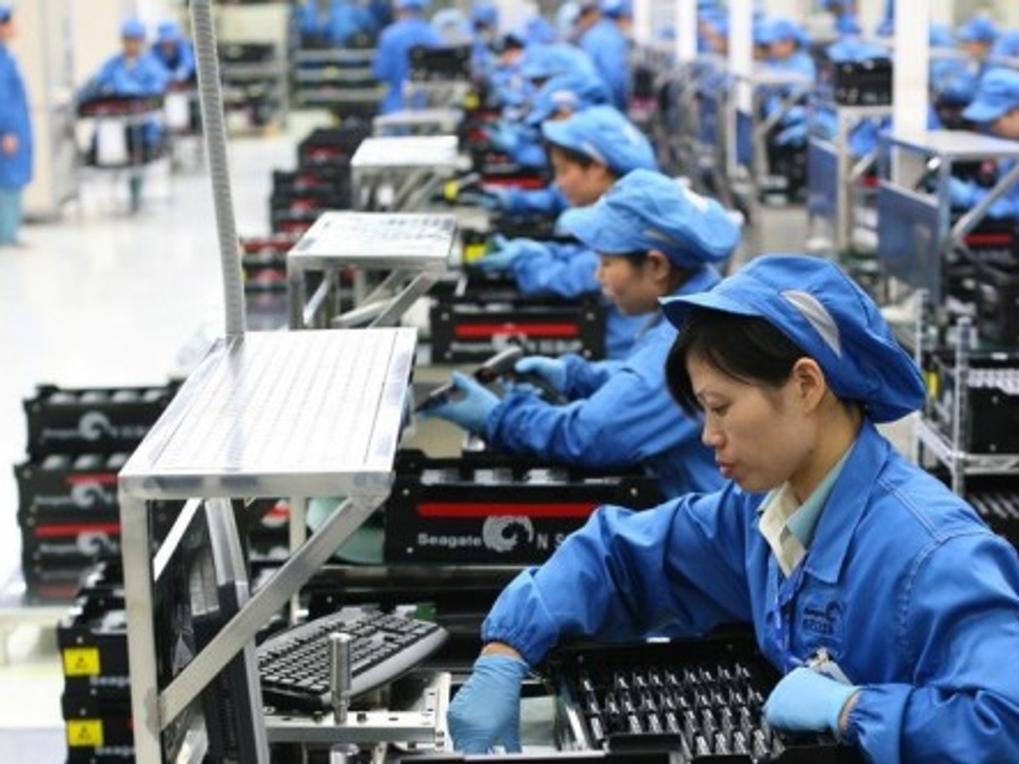 Workers at the Seagate Wuxi Factory in China (Robert Scoble)