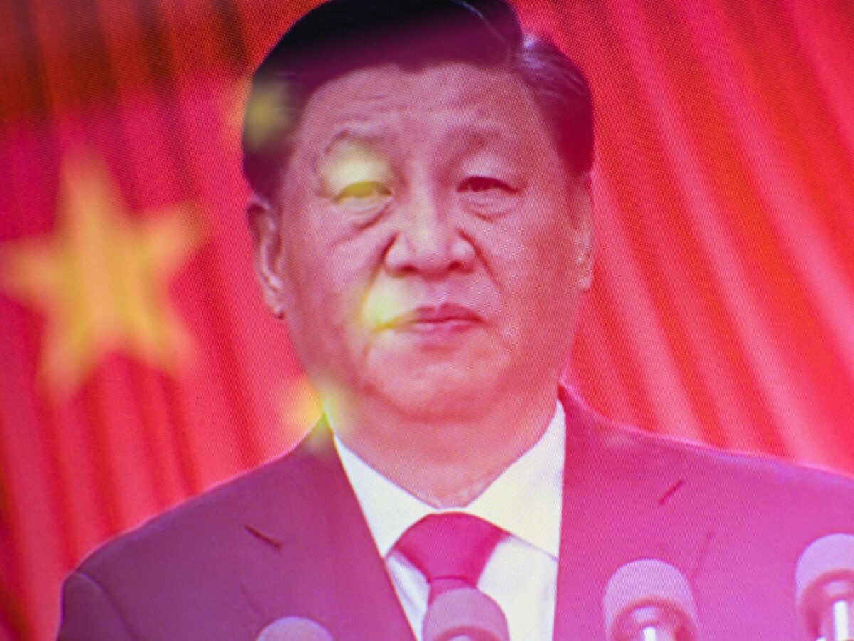 Chairman Xi? What Sets Xi Jinping Apart From Mao Zedong