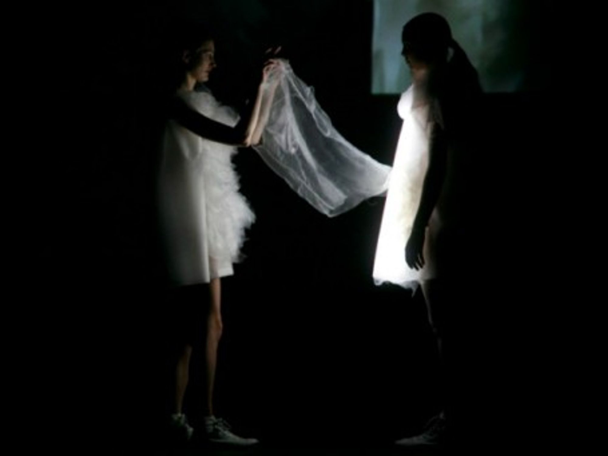 Ying Gao's photo-luminescent dresses