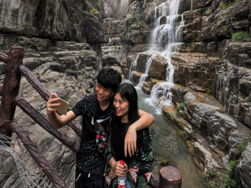 A Weird Week Indeed: “Waterfall Gate” In China, Silly Faces In Congress, Porn In The Rainforest