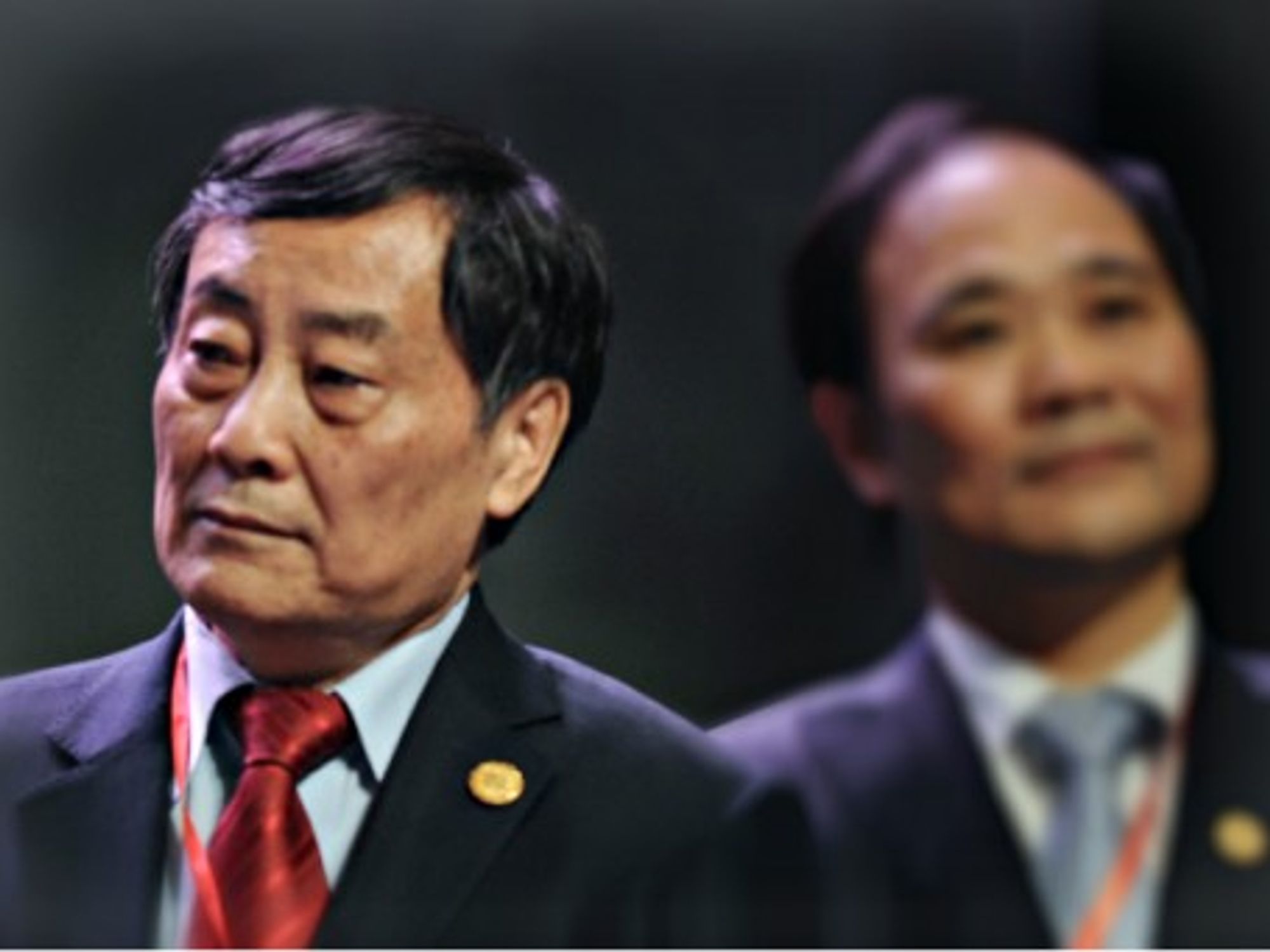 Zong Qinghou (left), head of China's biggest beverage empire Wahaha