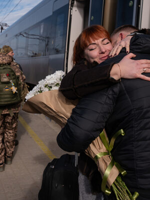 Letters From The WWI Trenches To Ukraine Speed Dating: Love Finds A Way Even In Wartime