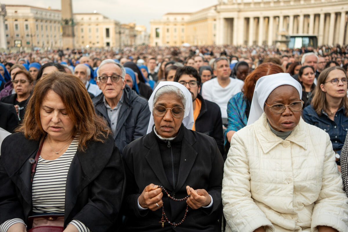 People are mourning Pope Francis in St. Peter's Square, Vatican City on april 21, 2025