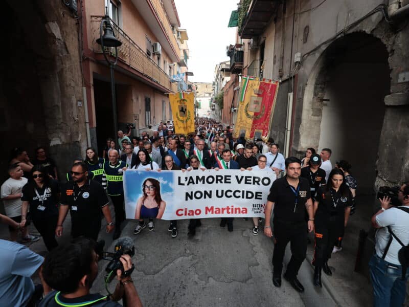 Photo of people demonstrating for Martina Carbonaro.
