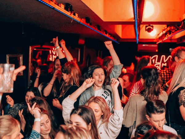 Clubbing At 6, Meeting At 9: The Buzz And Benefits Of Weekday Morning Raves