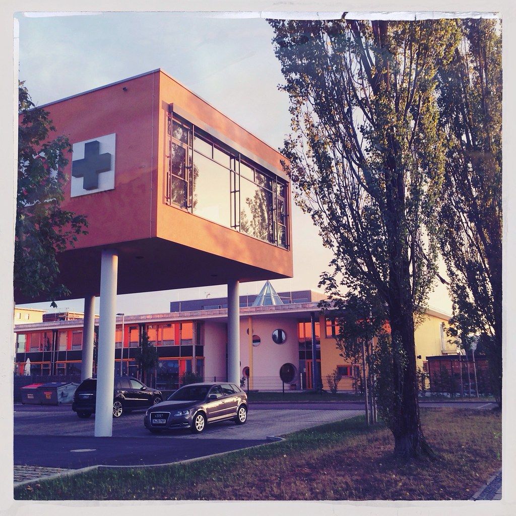 Worldcrunch Library 27068852