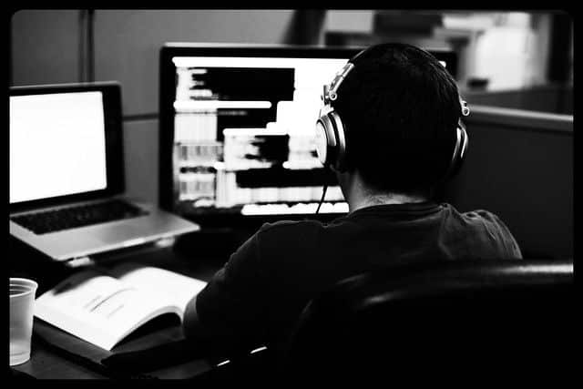 Worldcrunch Library 27069803