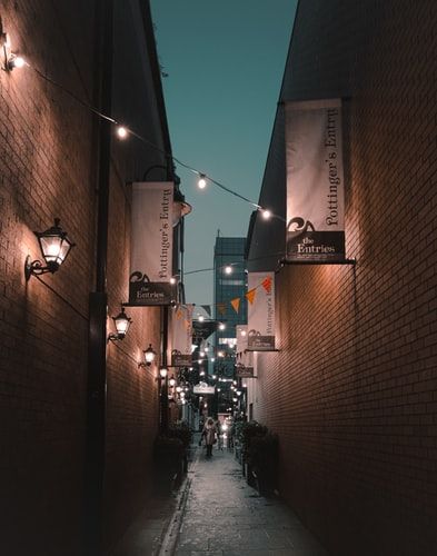 Worldcrunch Library 27070075