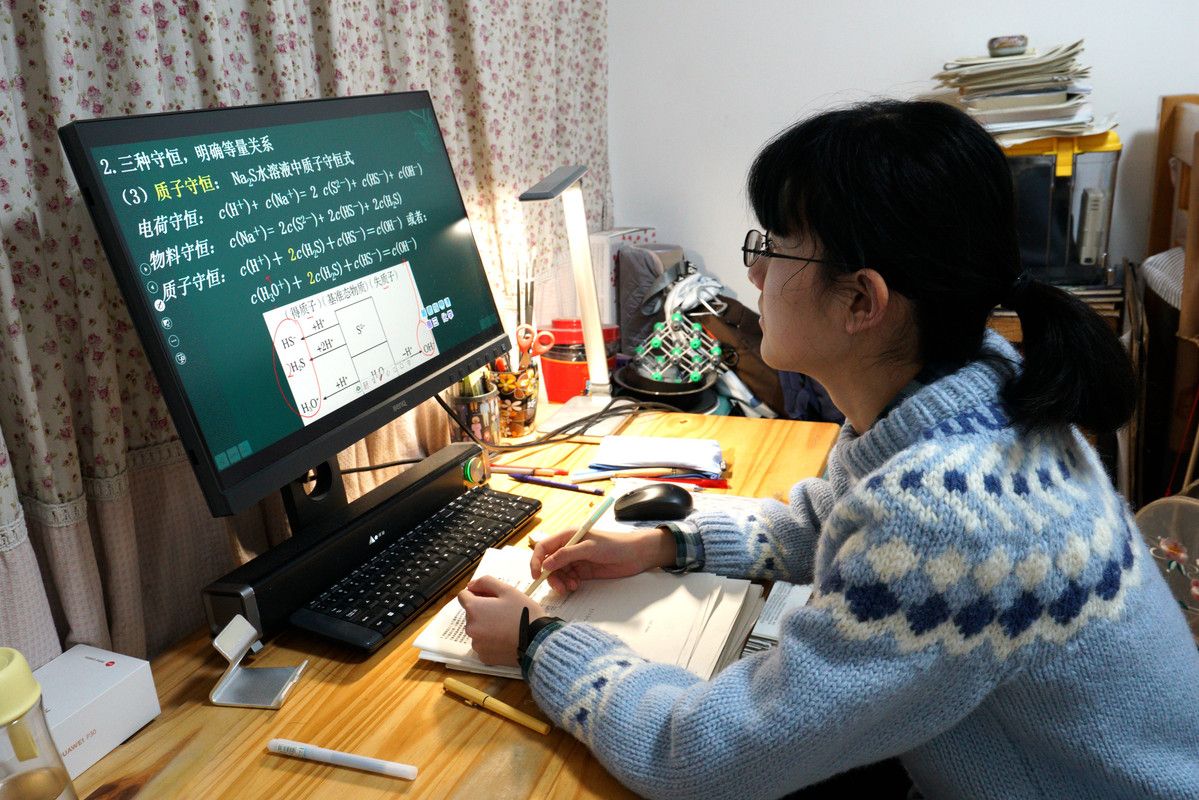 Worldcrunch Library 27071229