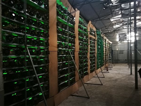 Worldcrunch Library 27071547