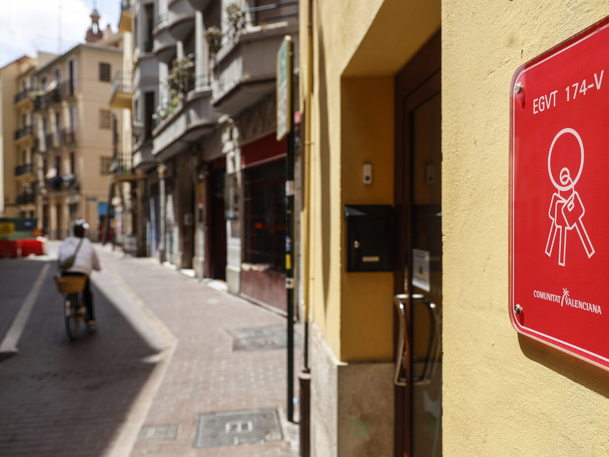 The Great Gentrification Hollowing Out Valencia’s Working-Class Heart