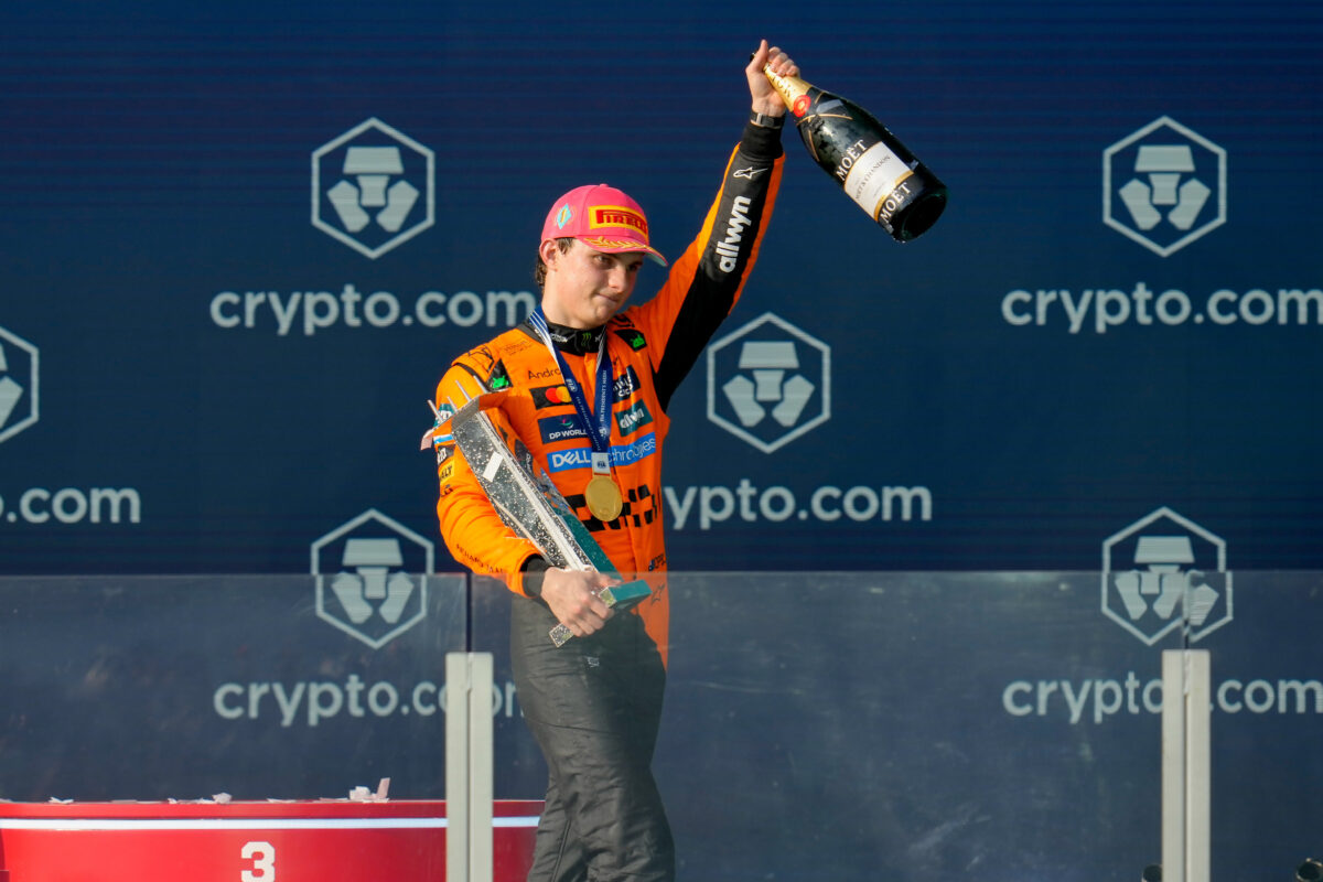 How Crypto Brands Are Betting Big On Sports Fans - Worldcrunch