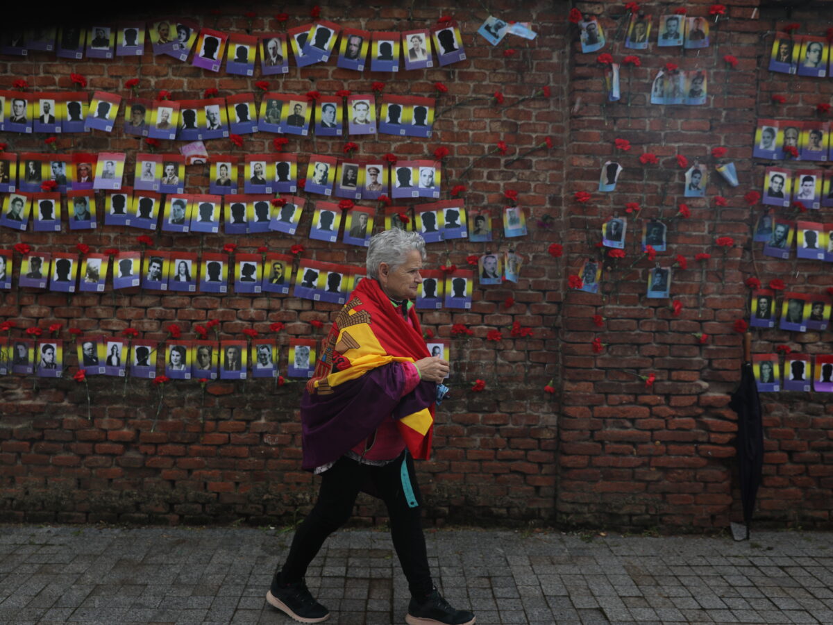 Fifty Years After Franco, The Small Acts That Maintain Spain’s Memory