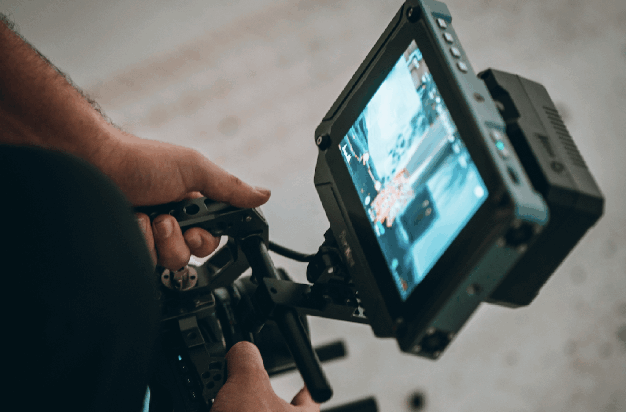 How to Create a Cinematic Tracking Shot in Filmora with Mocha Plugin ...