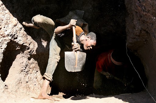 File photo of youths digging for copper and cobalt near Lubumbashi, Democratic Republic of Congo.